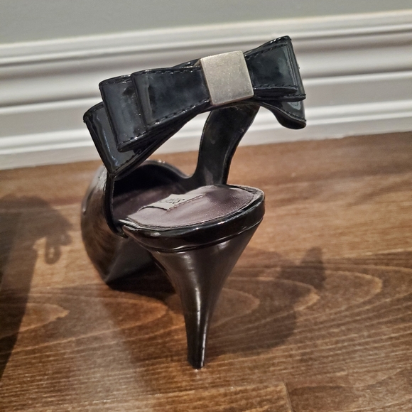 Steve Madden Heels - Picture 2 of 3